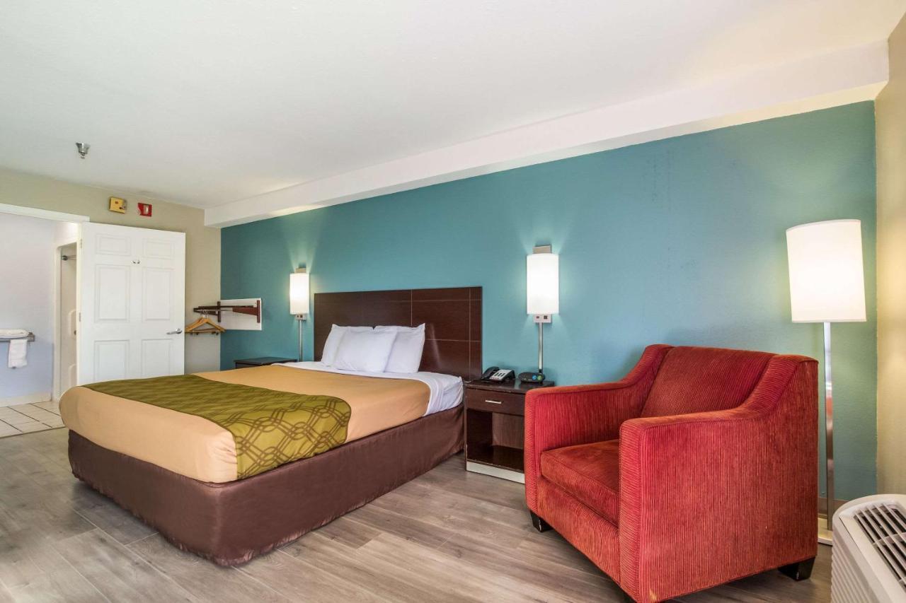 Econo Lodge Inn&Suites I-65 Brooks Esterno foto