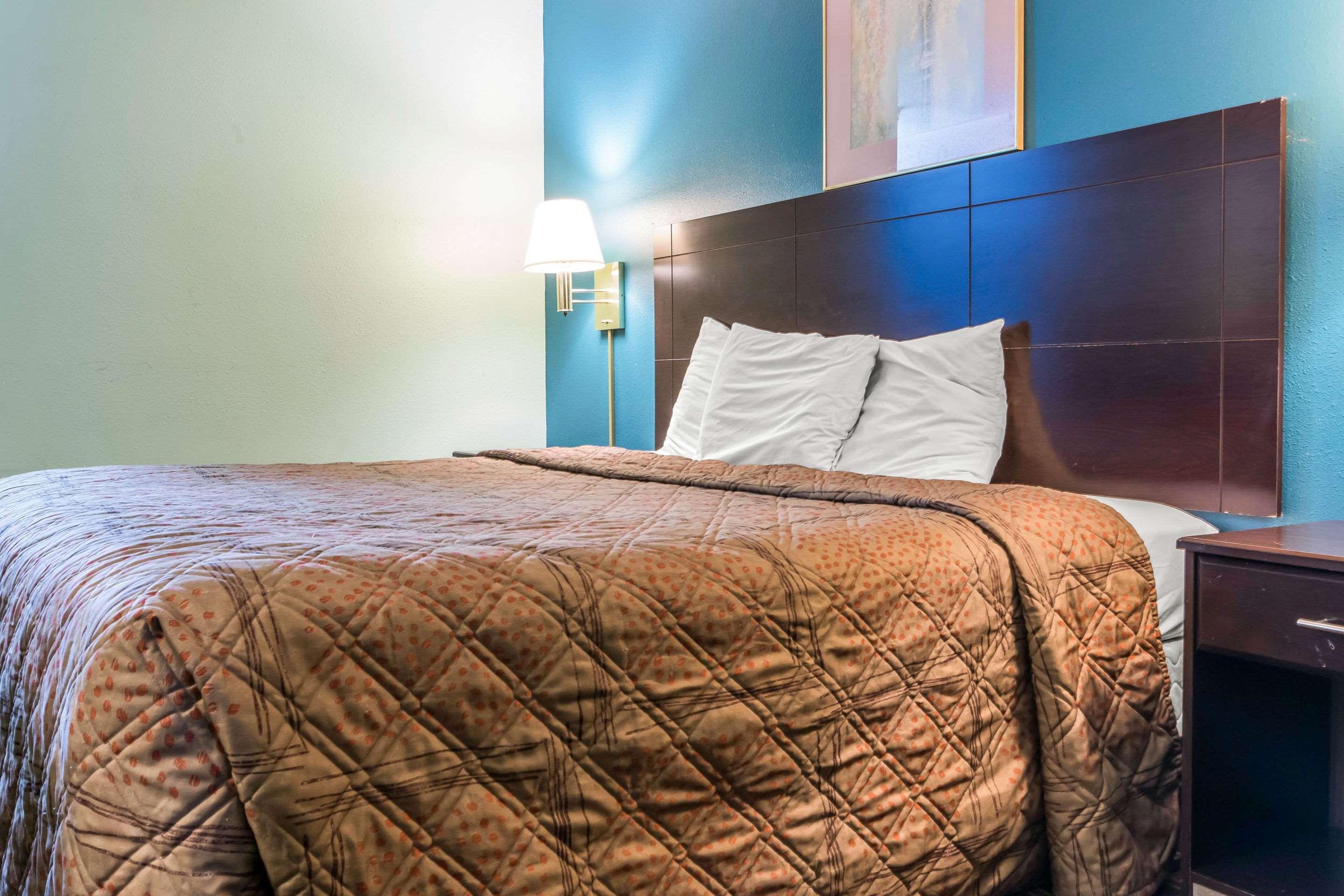 Econo Lodge Inn&Suites I-65 Brooks Esterno foto